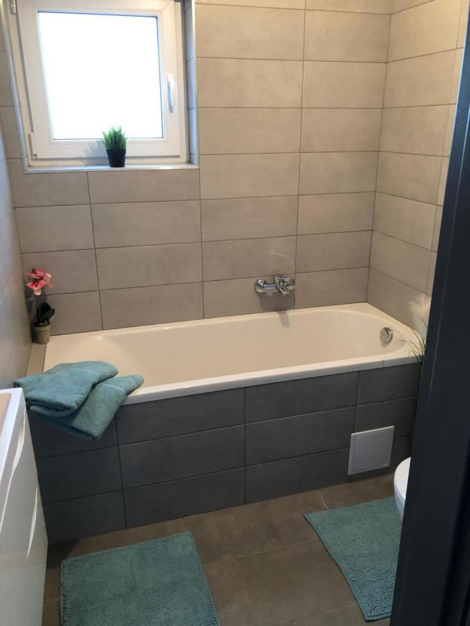 Szeged Gyoengye Delux 아파트 외부 사진